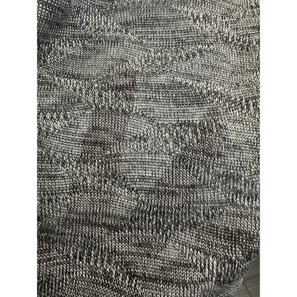 Simply Vera Vera Wang Gray Scallop Knitted Sweater Top Asymmetric Top Sz Small - Picture 7 of 7